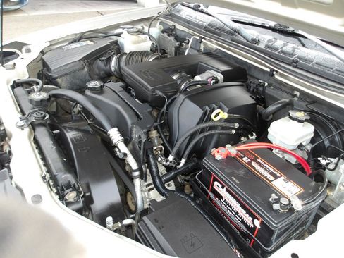 Used 2004 Chevrolet Colorado LS w/ Power Convenience Package image 19