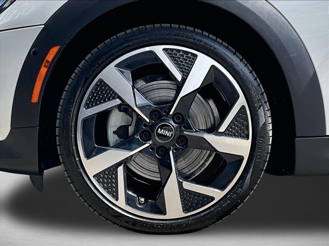 Used 2025 MINI Cooper S FWD image 10