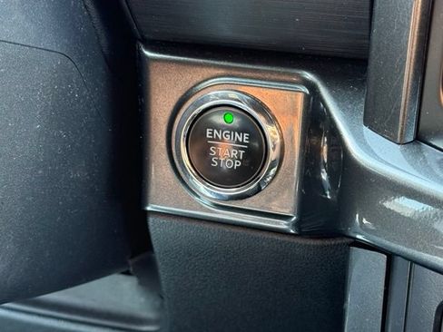 Used 2022 Ford F150 XLT w/ Equipment Group 302A High AWD/4WD image 20