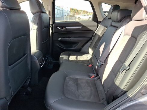 Used 2017 MAZDA CX-5 Touring w/ Preferred Equipment Package image 10