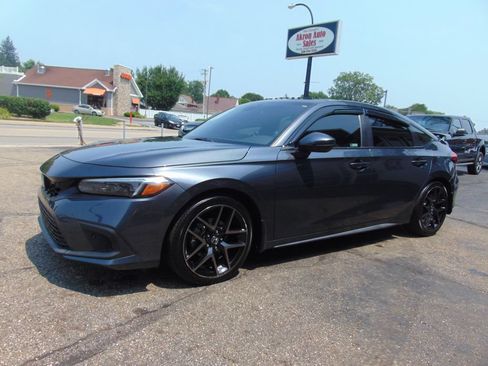 Used 2022 Honda Civic Sport Touring image 6