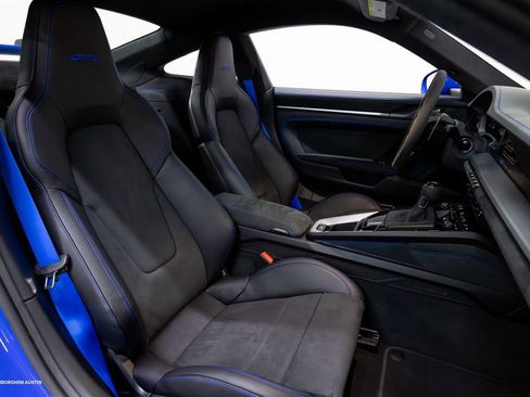 Used 2026 Porsche 911 GT3 RWD image 40