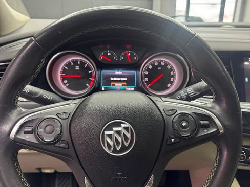 Used 2018 Buick Regal Preferred w/ Sights and Sounds Package FWD image 15