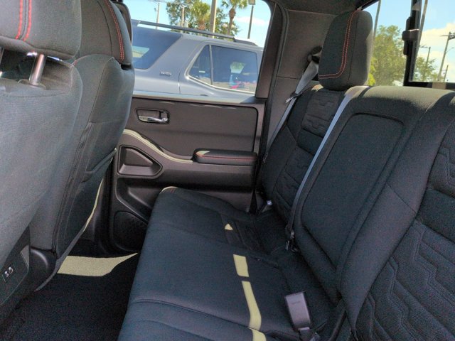 Used 2024 Nissan Frontier PRO-4X w/ Technology Package AWD/4WD image 14