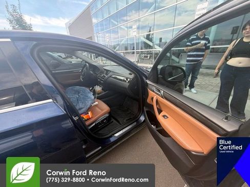 Used 2017 BMW X4 xDrive28i AWD/4WD image 12