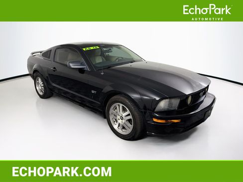 Used 2006 Ford Mustang GT Premium RWD image 1