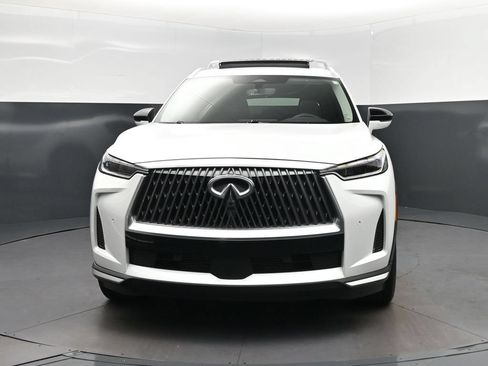 Certified 2026 INFINITI QX60 Luxe w/ Cargo Package FWD image 10
