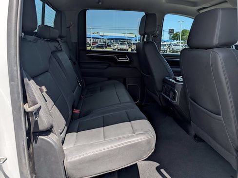 Used 2025 GMC Sierra 2500 SLT w/ SLT Convenience Package AWD/4WD image 30