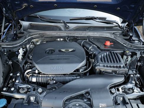 Used 2017 MINI Cooper S image 29