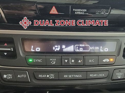 Used 2021 Honda Pilot Touring image 24