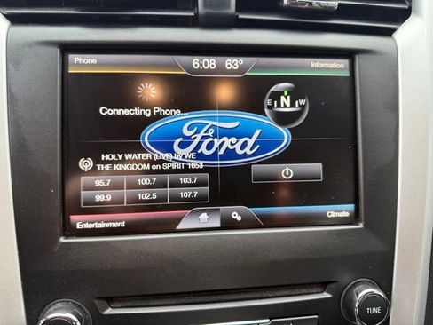 Used 2016 Ford Fusion SE AWD/4WD image 20