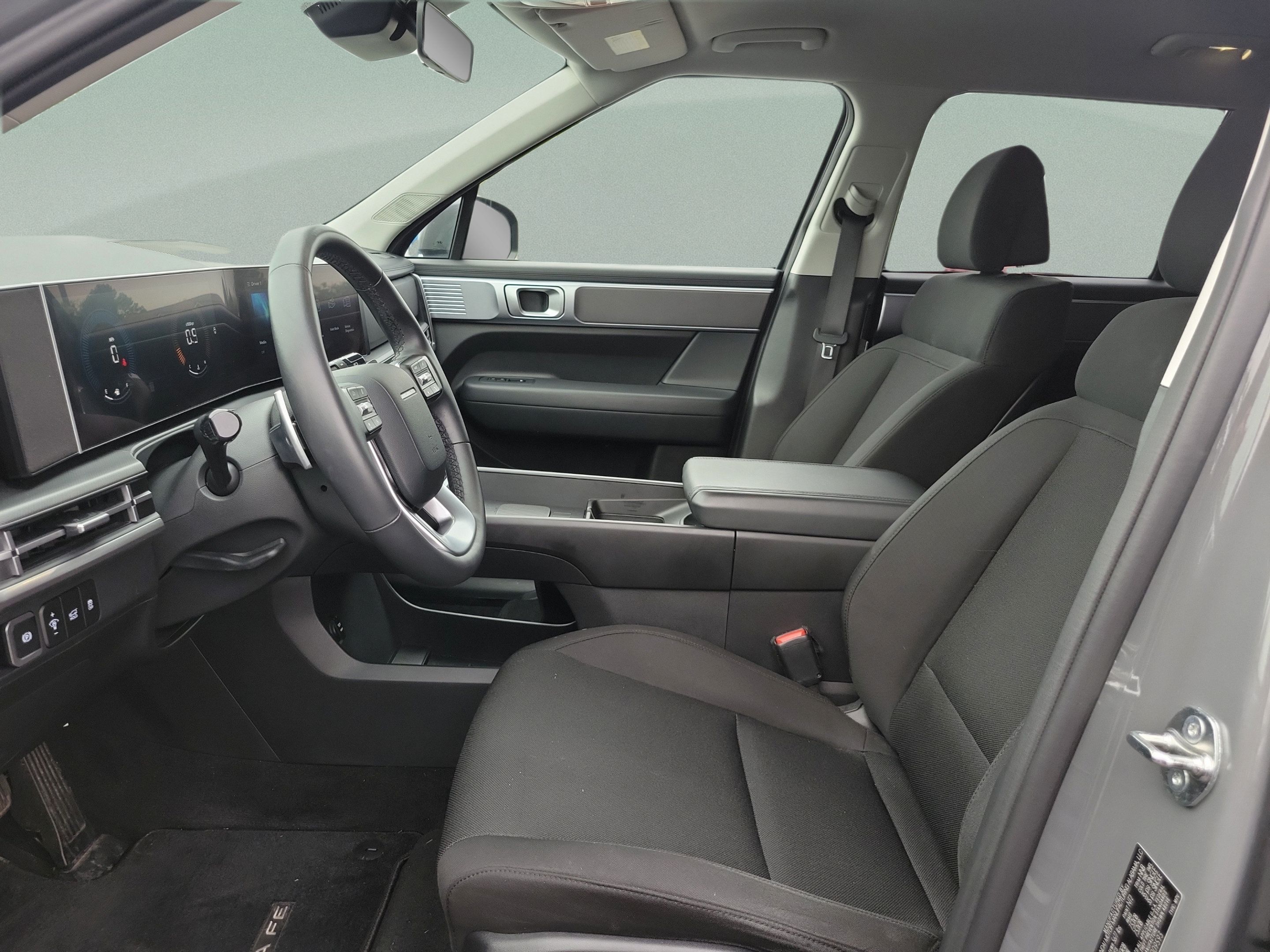 Used 2024 Hyundai Santa Fe SE AWD/4WD image 16