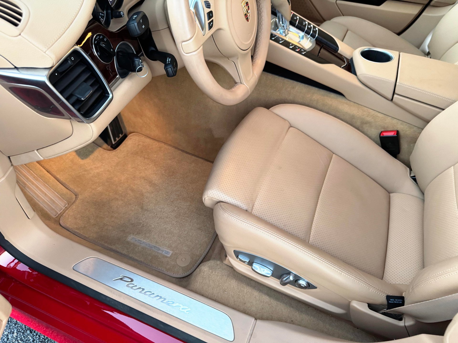 Used 2013 Porsche Panamera image 29