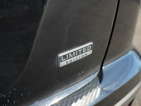 Used 2024 Mitsubishi Eclipse Cross LE AWD/4WD image 12