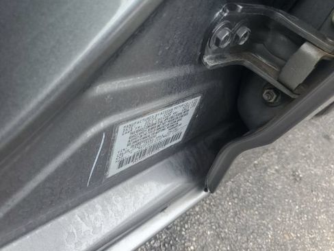 Used 2022 Nissan Sentra SV FWD image 24