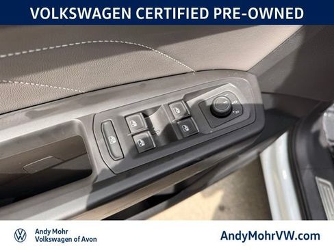 Used 2023 Volkswagen Atlas Cross Sport SEL R-Line AWD/4WD image 16