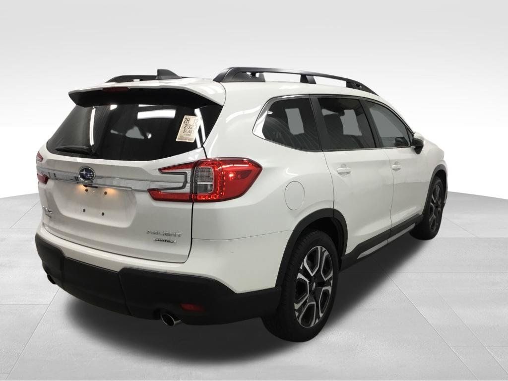 Used 2023 Subaru Ascent Limited AWD/4WD image 42
