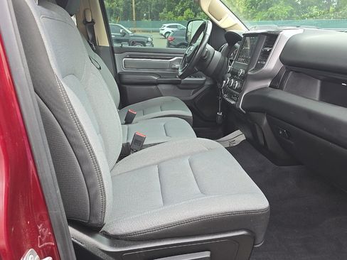 Used 2019 RAM 1500 Big Horn AWD/4WD image 16