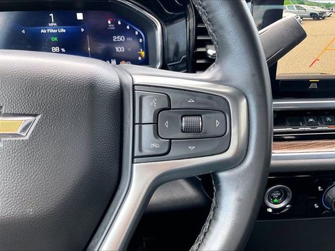 Used 2023 Chevrolet Silverado 1500 LT AWD/4WD image 23