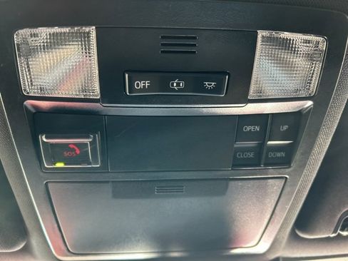 Used 2021 Toyota Tacoma 4x4 Double Cab image 14