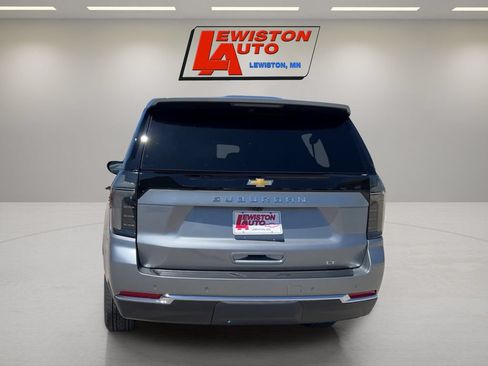 New 2026 Chevrolet Suburban LT w/ Comfort Package AWD/4WD image 4