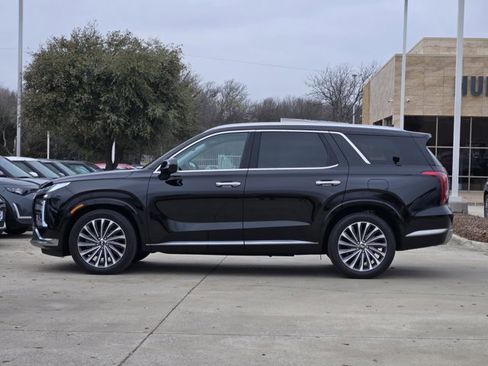 Used 2025 Hyundai Palisade Calligraphy image 4