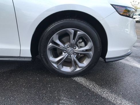 Certified 2024 Honda Accord EX image 5
