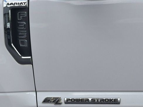 Used 2020 Ford F350 Lariat w/ Lariat Ultimate Package AWD/4WD image 26