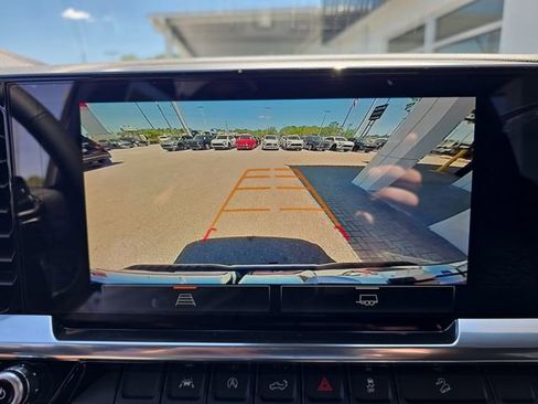 New 2026 GMC Sierra 1500 SLT w/ SLT Premium Package image 21