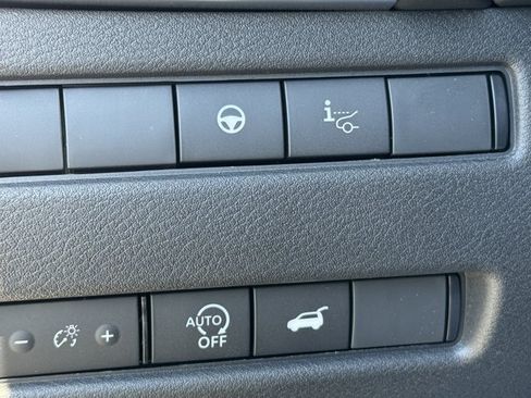 New 2026 Nissan Rogue Platinum w/ Platinum Premium Package AWD/4WD image 8