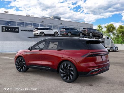 New 2026 Lincoln Nautilus Reserve AWD/4WD image 4
