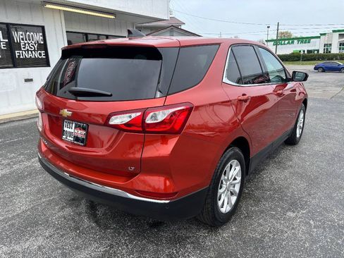 Used 2020 Chevrolet Equinox LT FWD image 2