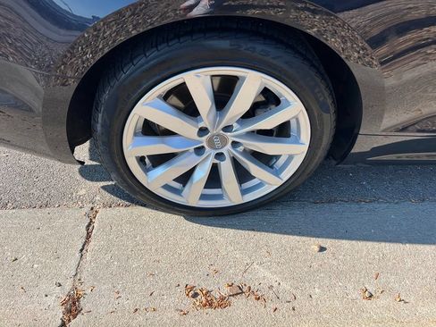 Used 2018 Audi A5 2.0T Premium Plus AWD/4WD image 10
