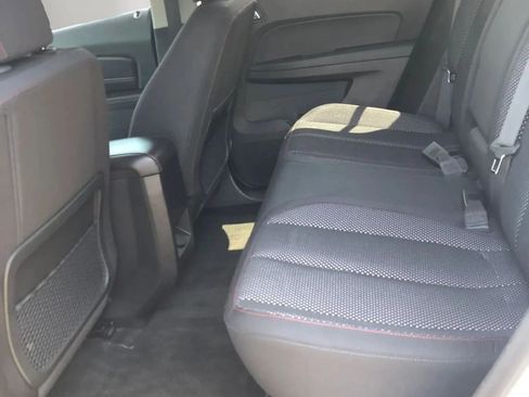Used 2015 GMC Terrain SLE AWD/4WD image 12
