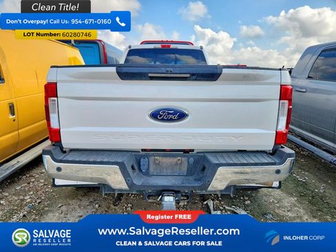 Used 2019 Ford F350 Lariat w/ Lariat Ultimate Package AWD/4WD image 8