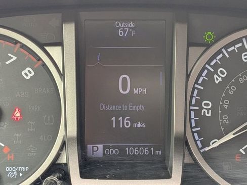 Used 2019 Toyota Tacoma SR5 image 28