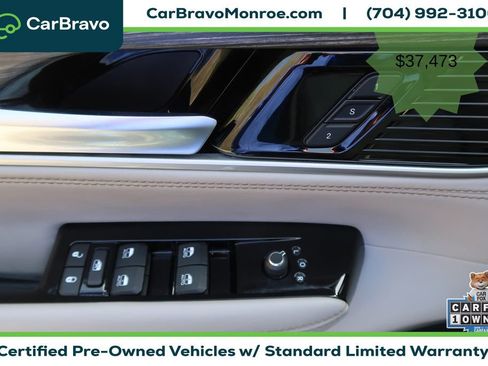 Used 2024 Jeep Wagoneer L Series II RWD image 14