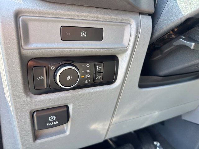 Used 2025 Ford F150 XLT w/ Equipment Group 301A Standard AWD/4WD image 15