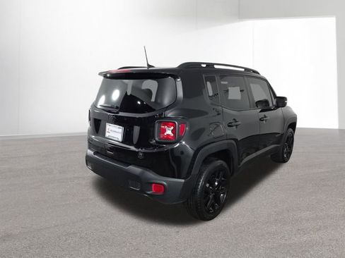 Used 2023 Jeep Renegade Altitude w/ Sun/Sound Group image 14