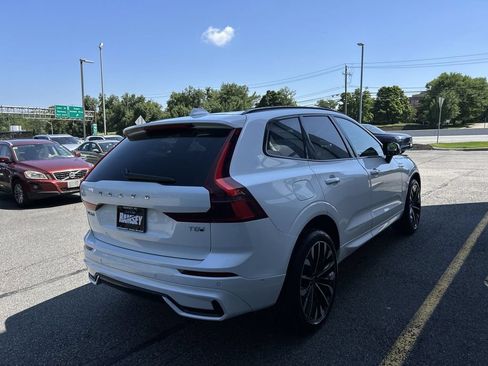 New 2026 Volvo XC60 T8 Ultra w/ Climate Package AWD/4WD image 8