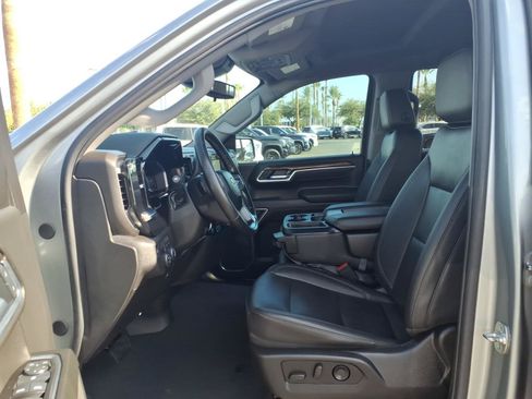 Used 2025 Chevrolet Silverado 1500 LT w/ All Star Edition Plus RWD image 15