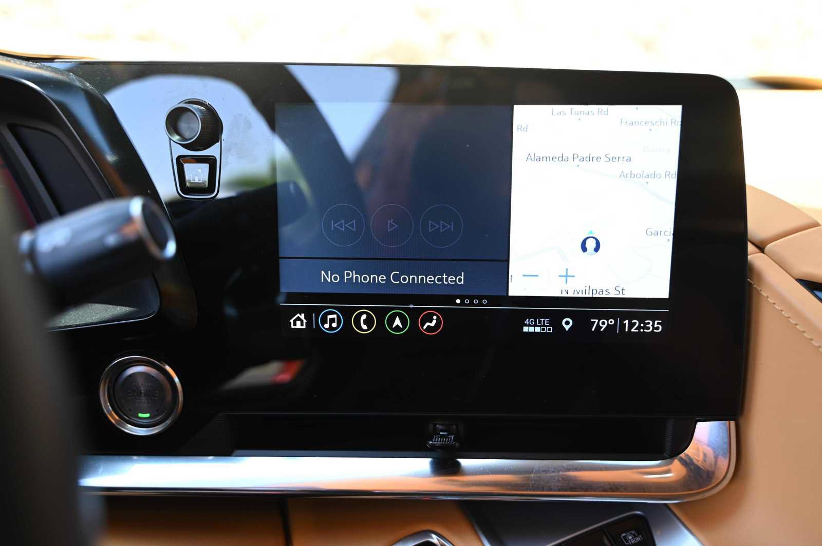Used 2020 Chevrolet Corvette Stingray Premium Cpe w/ 3LT Preferred Equipment Group RWD image 16