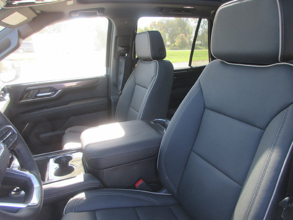 New 2027 GMC Yukon Elevation w/ Elevation Preferred Package AWD/4WD image 11