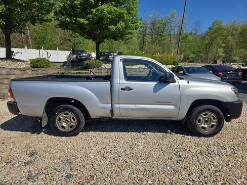 Used 2009 Toyota Tacoma 2WD Regular Cab image 11
