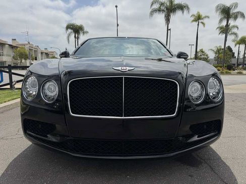 Used 2017 Bentley Flying Spur S V8 AWD/4WD image 12