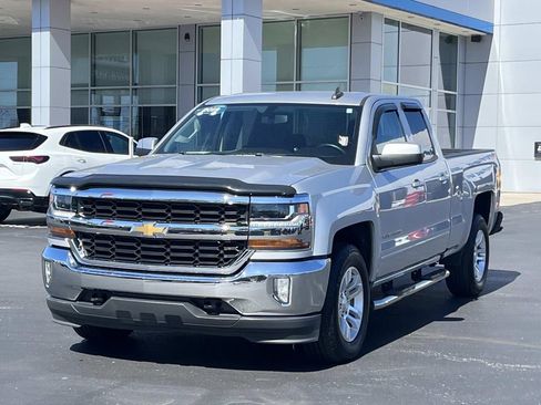 Certified 2019 Chevrolet Silverado 1500 LT w/ All Star Edition image 3