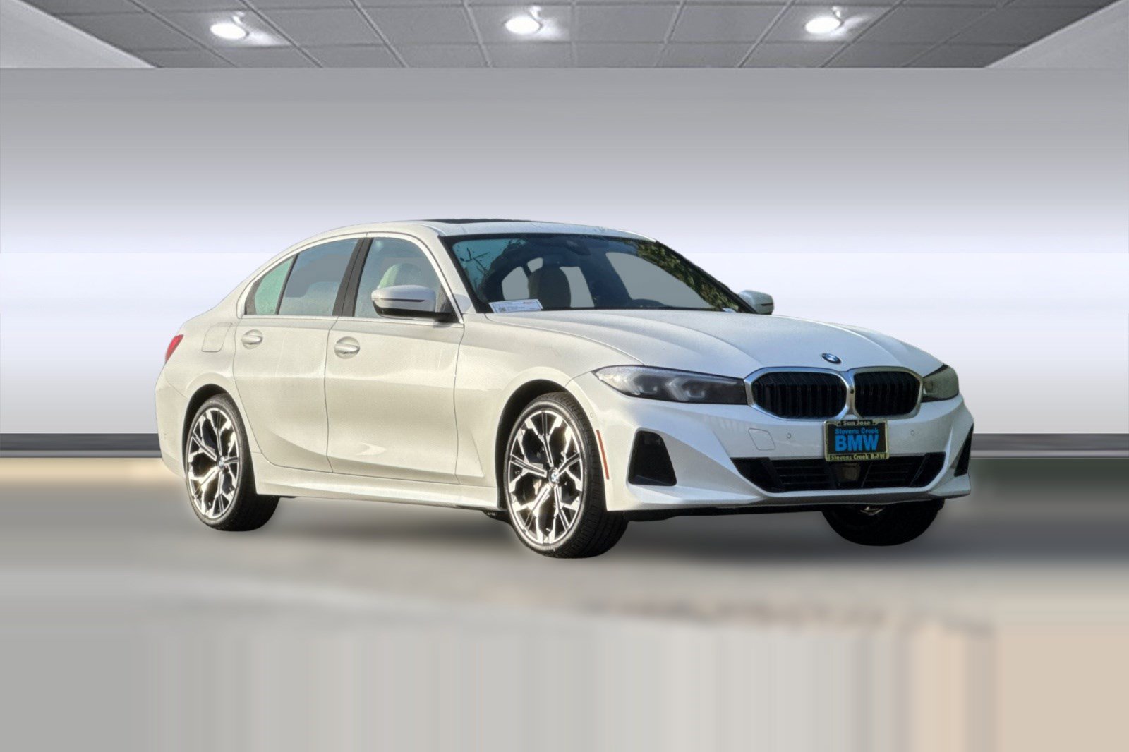 Used 2026 BMW 330i Sedan w/ Premium Package RWD image 7