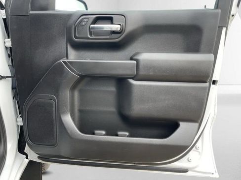 Used 2023 Chevrolet Silverado 1500 Custom Trail Boss AWD/4WD image 18