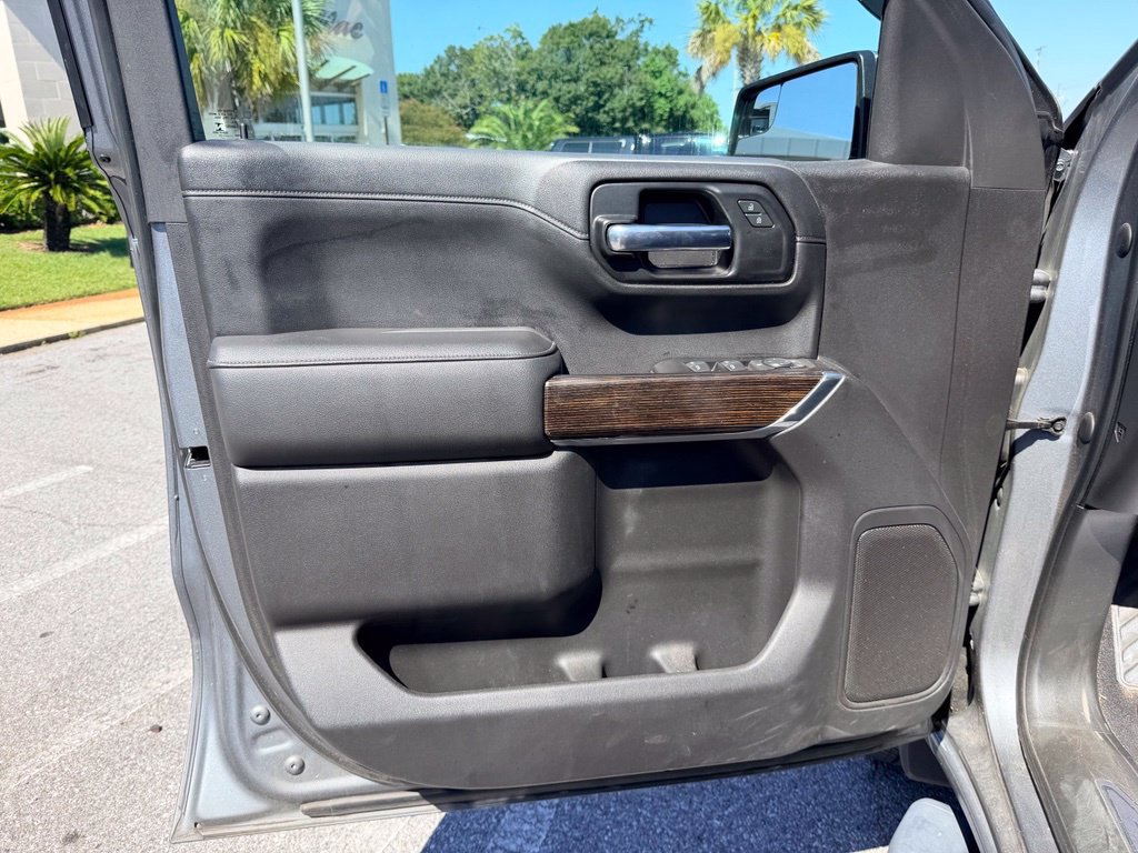 Used 2020 GMC Sierra 1500 SLE w/ SLE Value Package AWD/4WD image 11