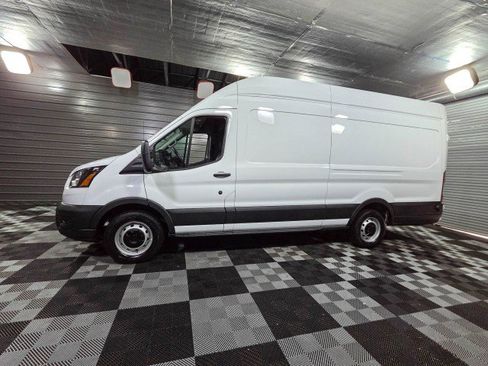 Used 2024 Ford Transit 350 148 High Roof Extended RWD image 8
